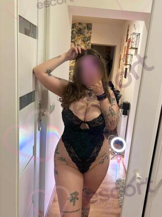 Młodziutka Iga - escort Lodz