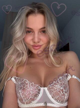 Blondi - escort 