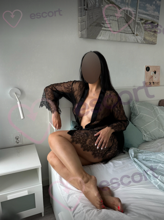 Nowa Milf Królowa - escort Varsovie