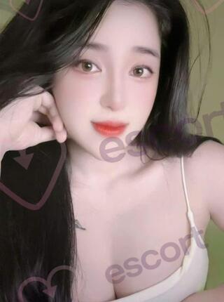 Jestem Kimi, azjatycką nową - escort Varsovia