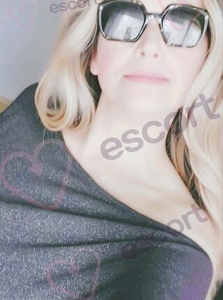 Dojrzała brzoskwinia - escort Breslavia