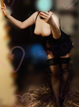 Blond Kocica - escort Breslau