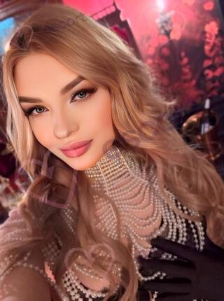 Ekaterina - escort Wroclaw