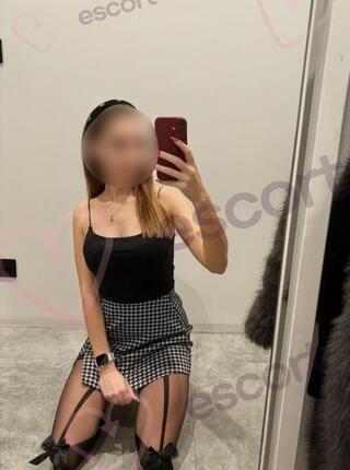 NOWA STUDENTKA - escort Katowice
