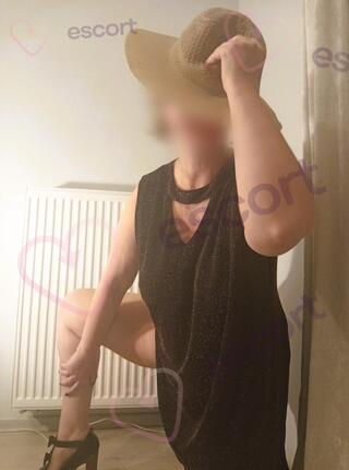 Milena - escort Legnica