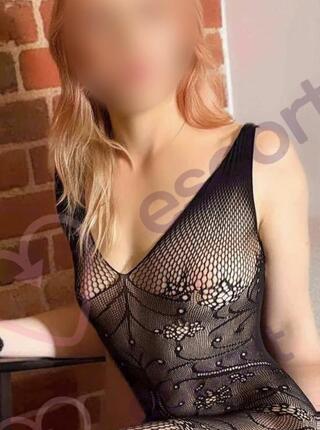 Alice z krainy czarów - escort Breslau