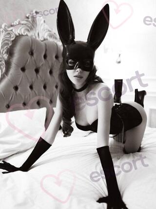 Katia - escort Wroclaw