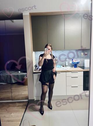 Lukrecja - escort Warschau