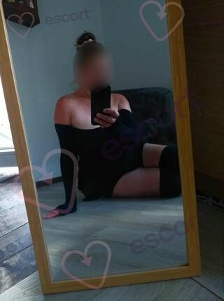 Brunetka Francuz Zab./ Bez. - escort Elbląg