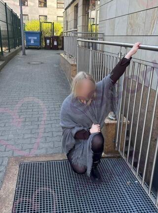 Alice - escort Paris