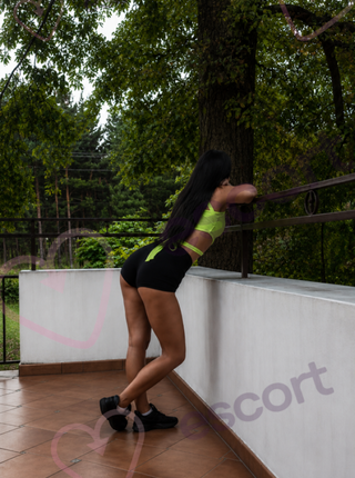 Młoda nowa Kotka - escort Zakopane