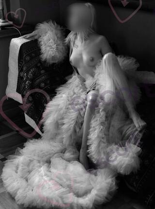 Dominika - escort Posen