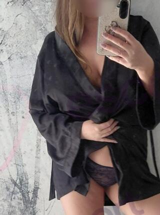 Wika 30 - escort Opole