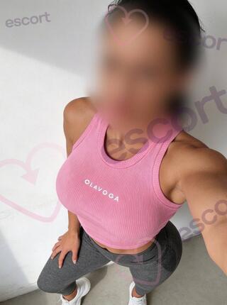na sportowo mama - escort 