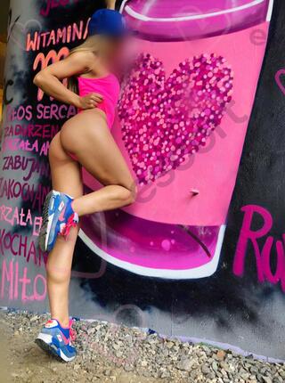 Różowa Landryna - escort Rzeszow
