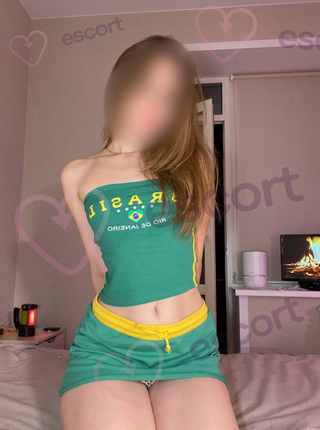 blond studentka - escort Końskie