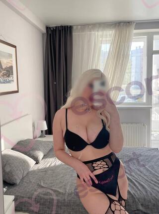 Julia - escort Lębork