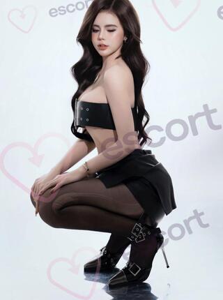 ZI-CHIEN HONG KONG - escort Poznan