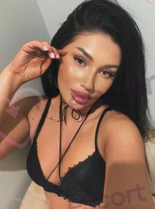 Alexa Hugo - escort Varsovia