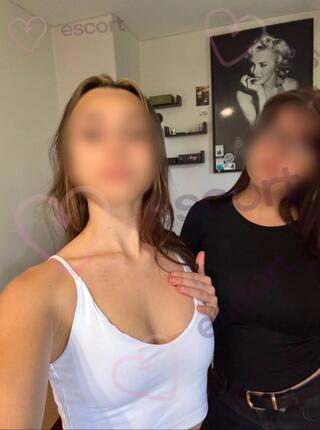 studentki dwie - escort 