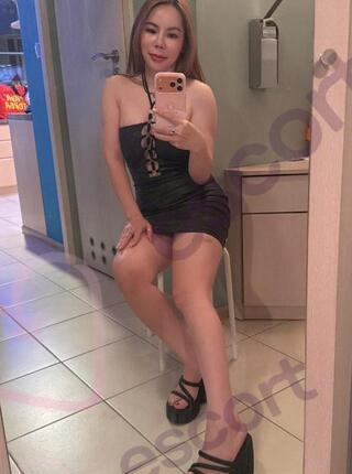 Ny Anh Full Services - escort Berlin