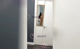 Vivi Hot