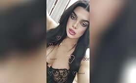 SEXY Morena.. HOT shemale